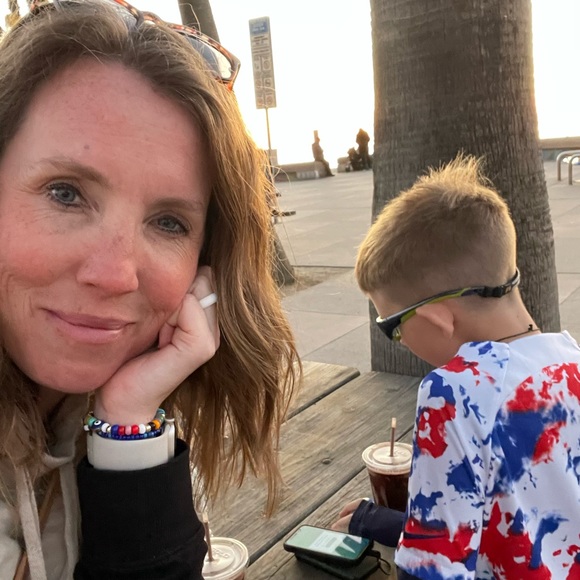 Hi, I’m Becky! Full time WFH, Soccer Mom, Wife. - Picture 7 of 7